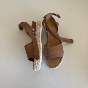 Platform Sandals | Ankle Strap | Size 41